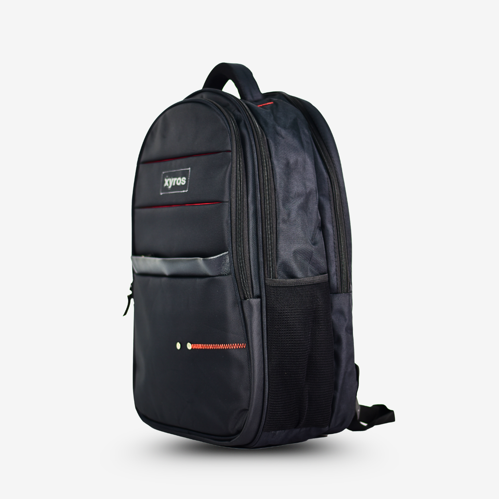 Xyros UrbanLite Pocket+ 26L Backpack