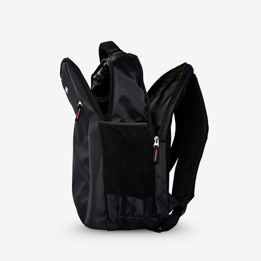 Xyros UrbanPro Classic 28L Backpack